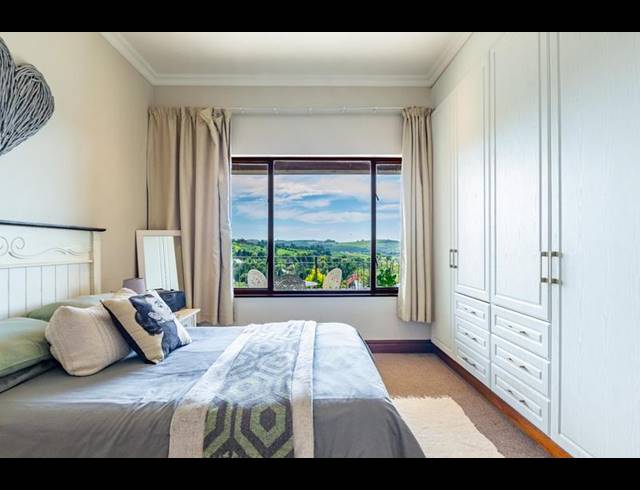 1 BEDROOM APARTMENT FOR SALE IN HOWICK NORTH